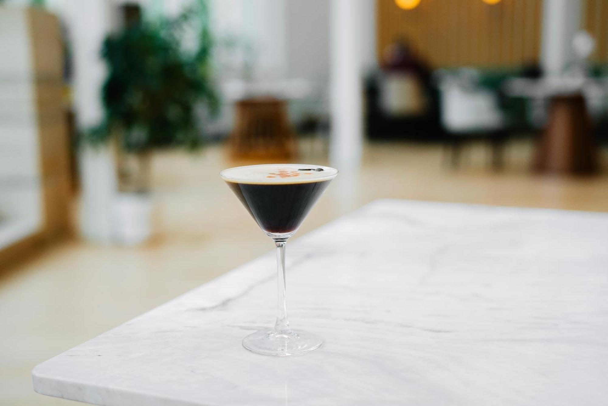Maison Sofia - Mgallery Exteriör bild A glass of espresso martini